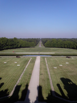 L'ombre du château et la perspective sur le Cosson et le Parc